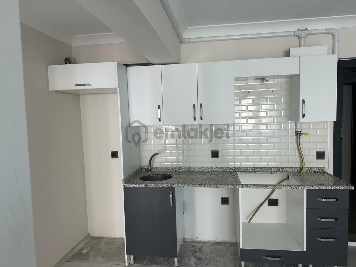 Üniverisite Mahallesinde Kiralık Daire - 17
