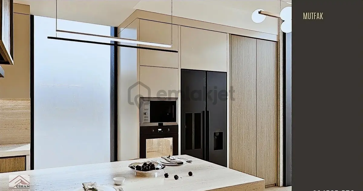 Site İçersinde Özel Tasarım Lüks Satılık Villa - 8