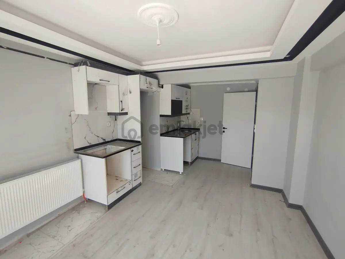 Tekirdağ Muratlı İstiklal Mahallesinde 1+1 Kiralık Daire - 5