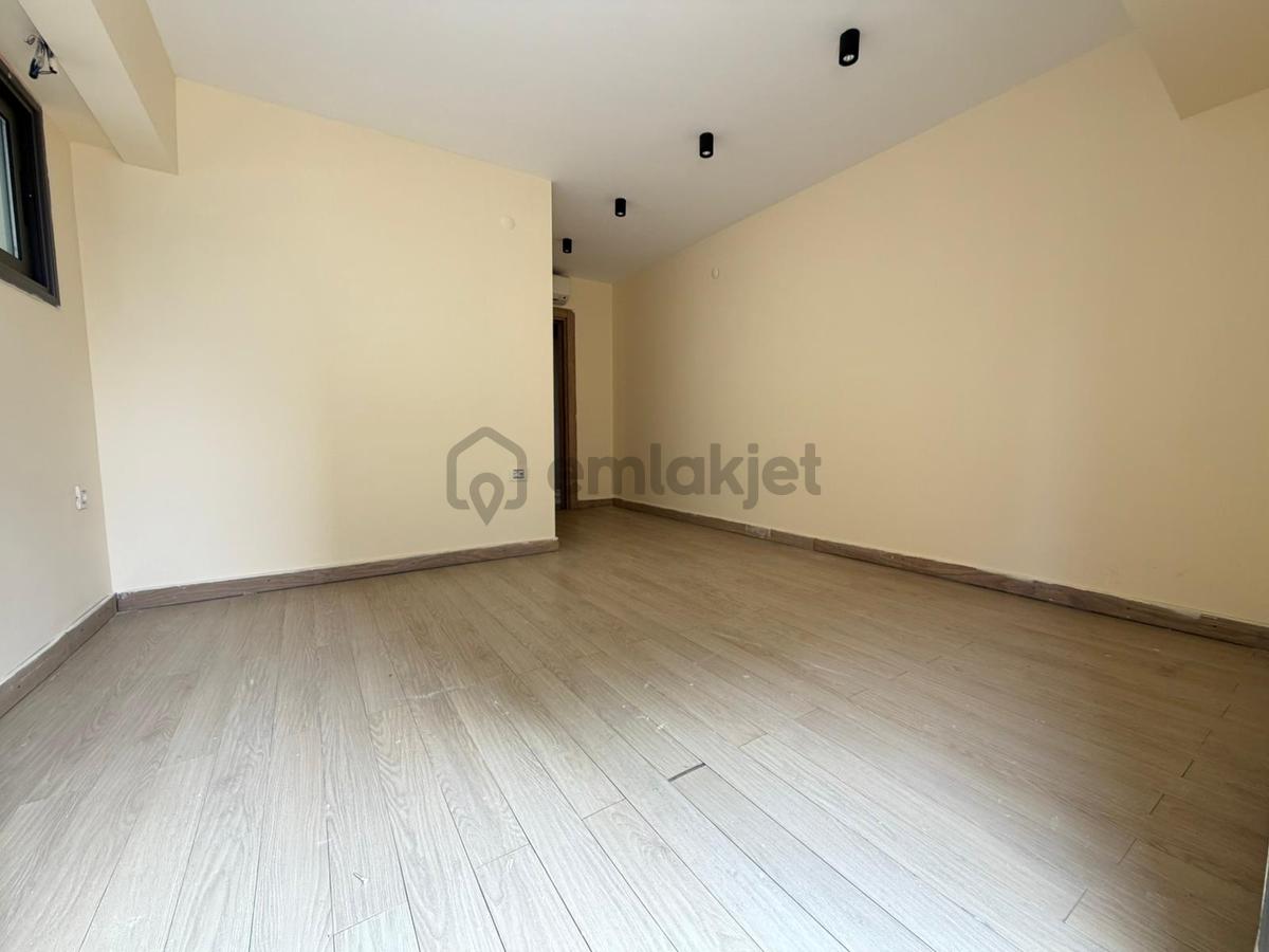 Şehir Merkezinde Kiralık Ofisler - 15