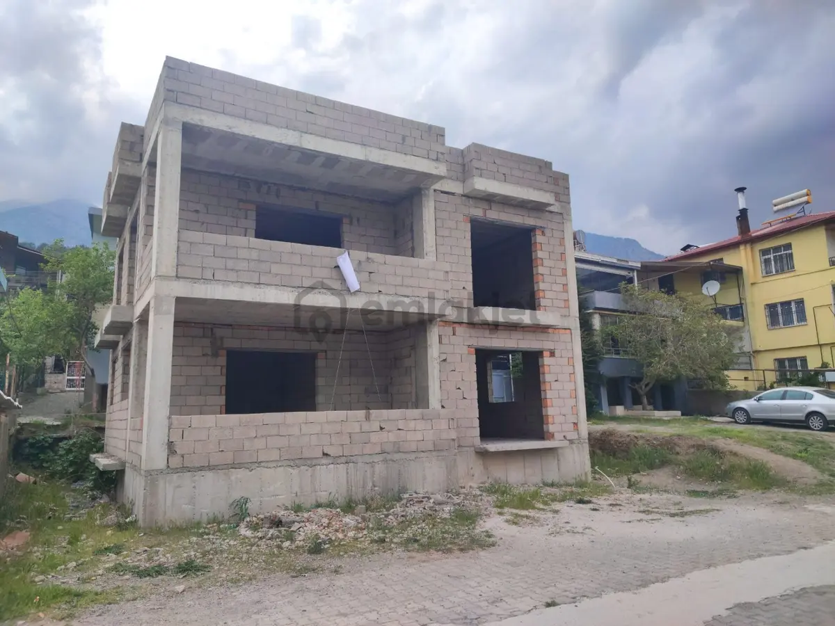Kar Emlaktan Zafer Mah. 4+1 Satılık Dubleks Ev
