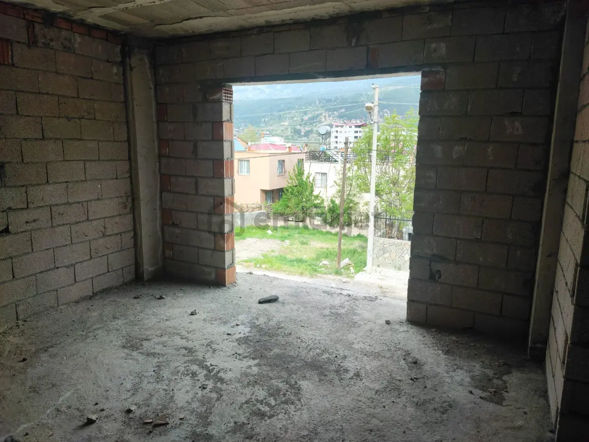 Kar Emlaktan Zafer Mah. 4+1 Satılık Dubleks Ev - 9