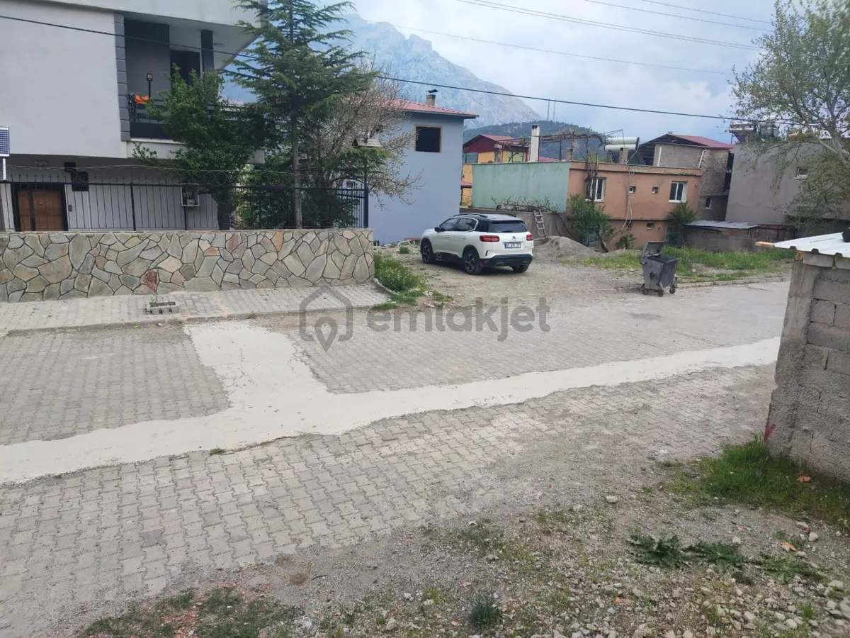 Kar Emlaktan Zafer Mah. 4+1 Satılık Dubleks Ev - 15
