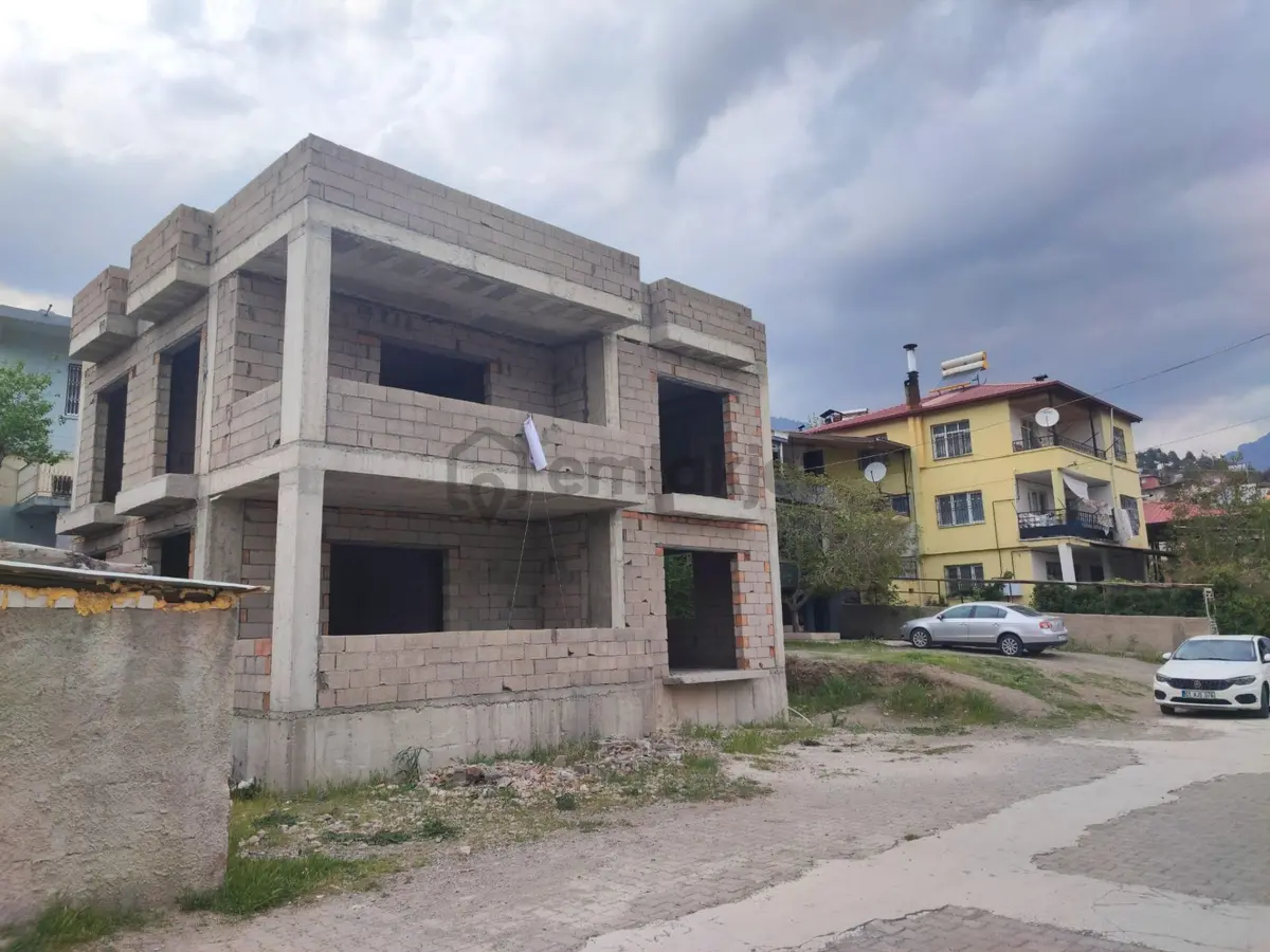 Kar Emlaktan Zafer Mah. 4+1 Satılık Dubleks Ev - 3