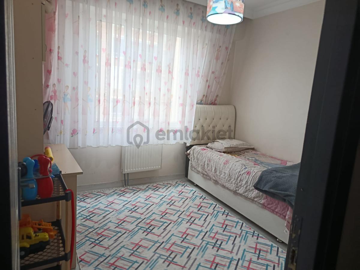Avea Caddesinde Bakımlı 3+1 Satılık Daire - 13