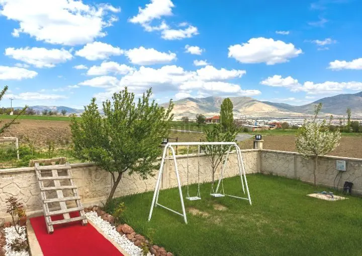 Sahibinden Efendibeyde Doğayla İç İçe Müstakil Yasam - 5