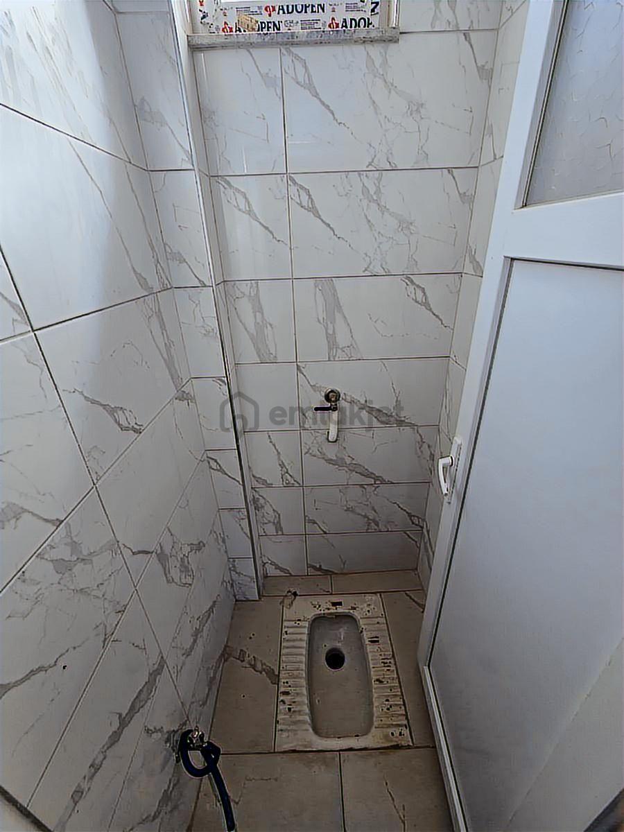 A. Menderes Cad. Kiralık Bacalı 100 M2 İşyeri - 11