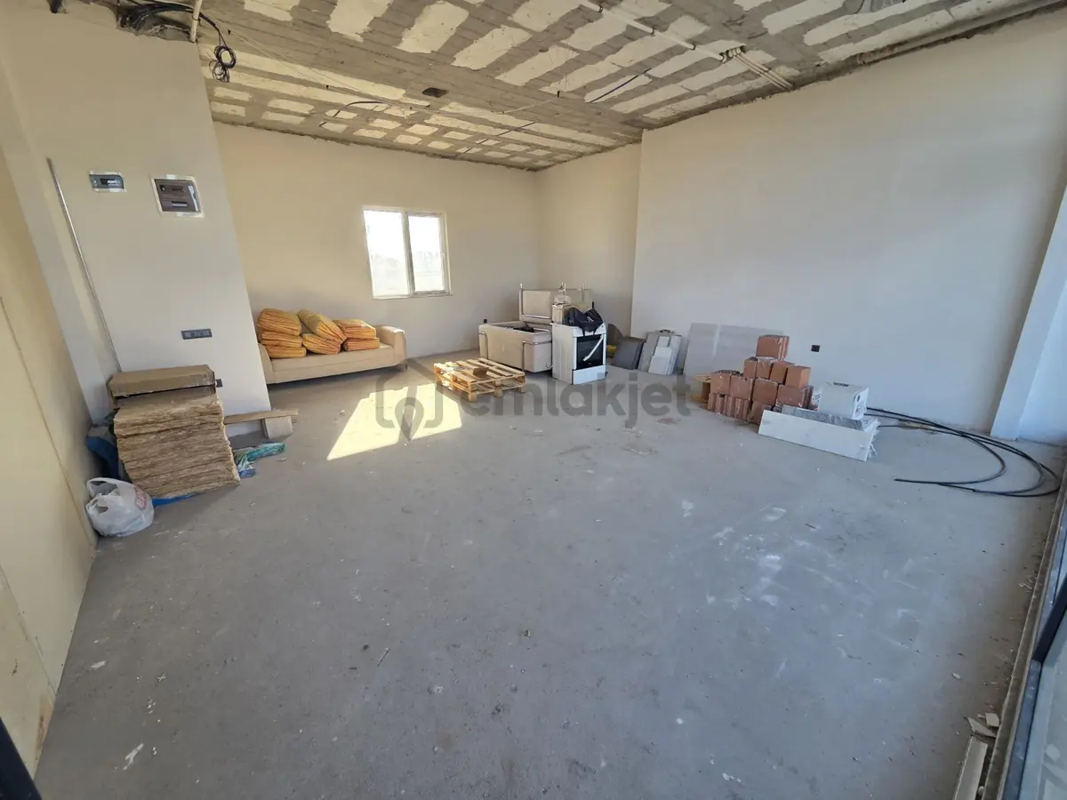 A. Menderes Cad. Kiralık Bacalı 100 M2 İşyeri - 5