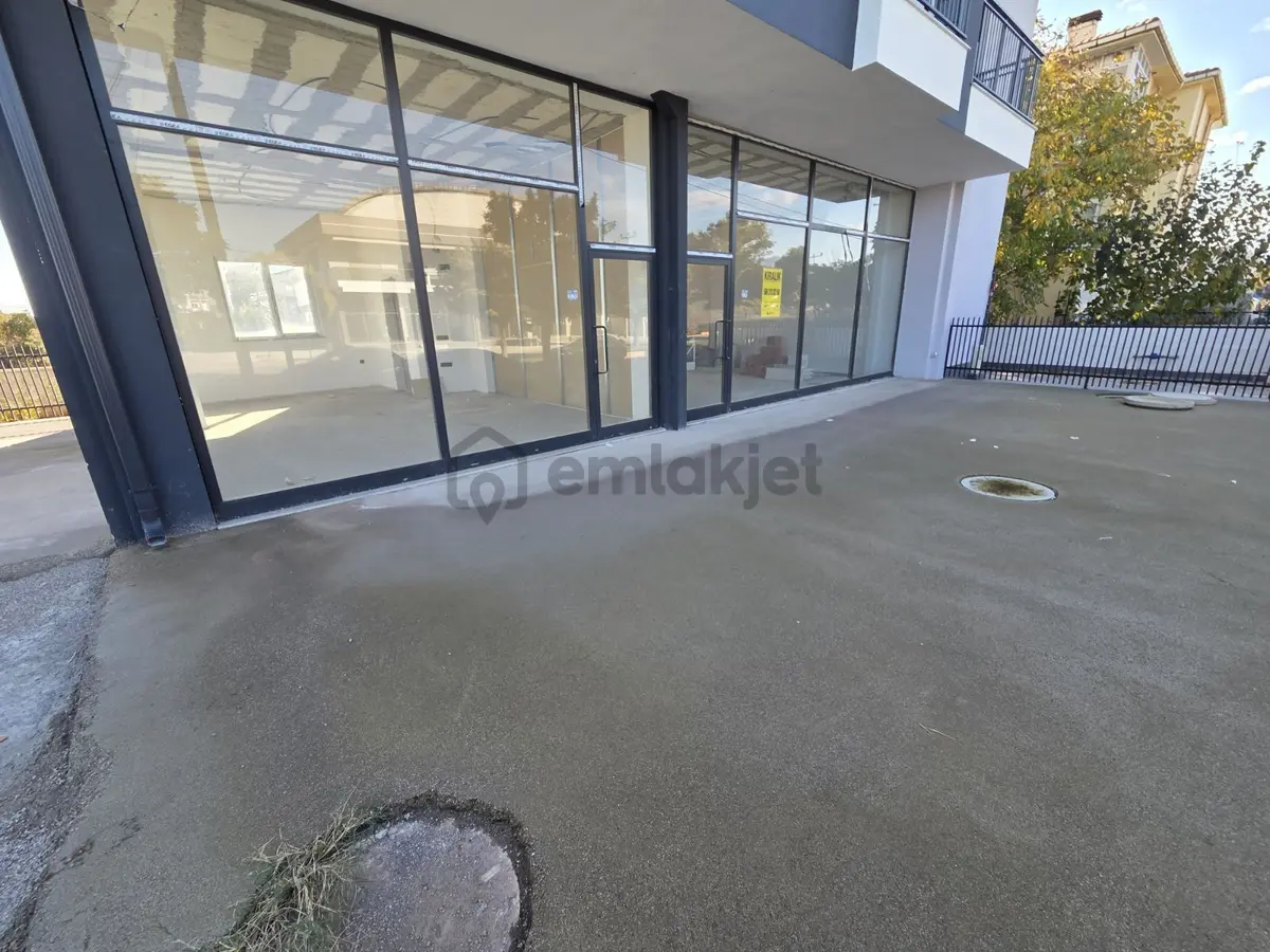 A. Menderes Cad. Kiralık Bacalı 100 M2 İşyeri - 3