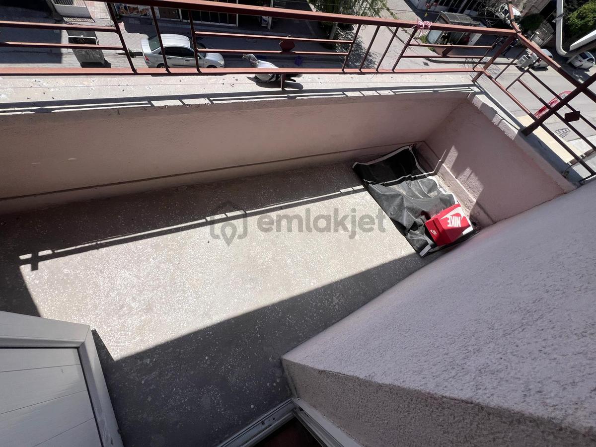 Akşemsettin Mh. 3+1 2. Arakatta Satılık Daire - 23