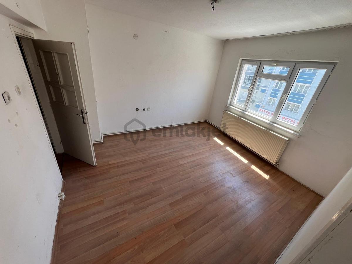 Akşemsettin Mh. 3+1 2. Arakatta Satılık Daire - 10
