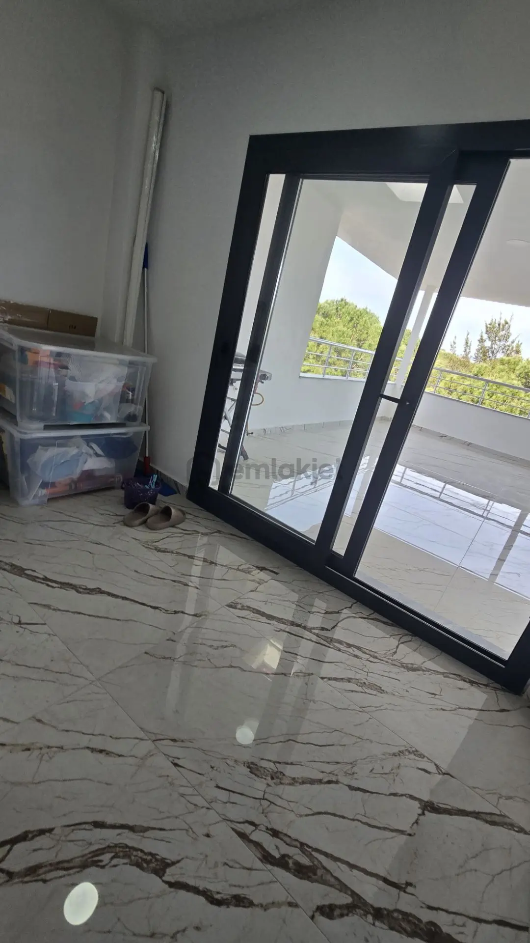 Denize Yürüme Mesafesinde Tam Müstakil Satılık Villa - 19