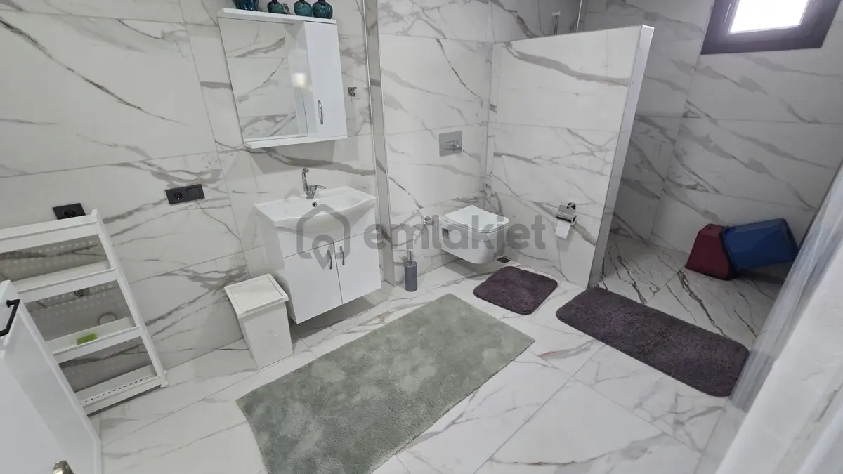 Denize Yürüme Mesafesinde Tam Müstakil Satılık Villa - 31
