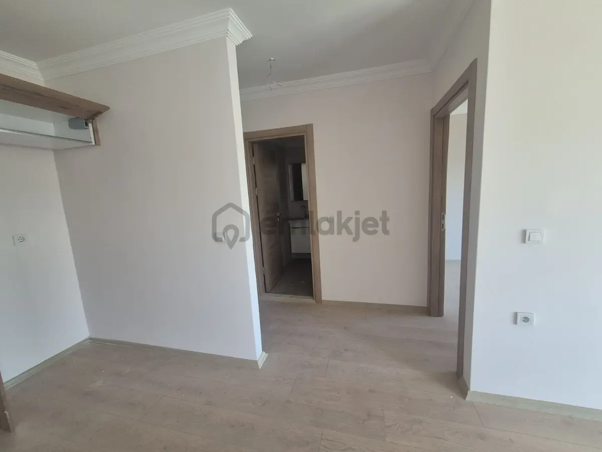 Lenora Gayrimenkül'den Ayrancılar Site İçinde 1+1 Satılık Daire - 2