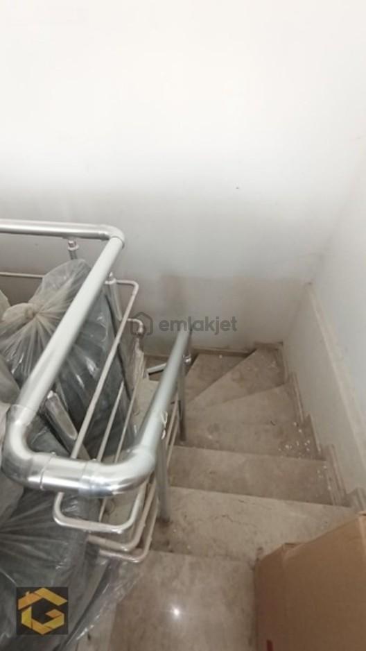 Yenişehir'de Her İşe Uygun Geniş Bacalı Dükkan - 7