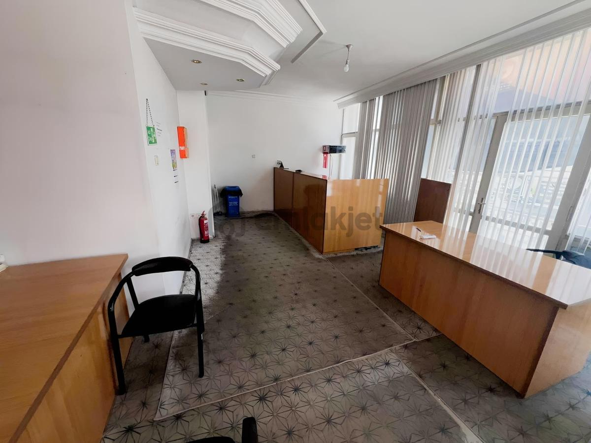 Söke'nin En Prestijli Yeri Satılık Bina - 11