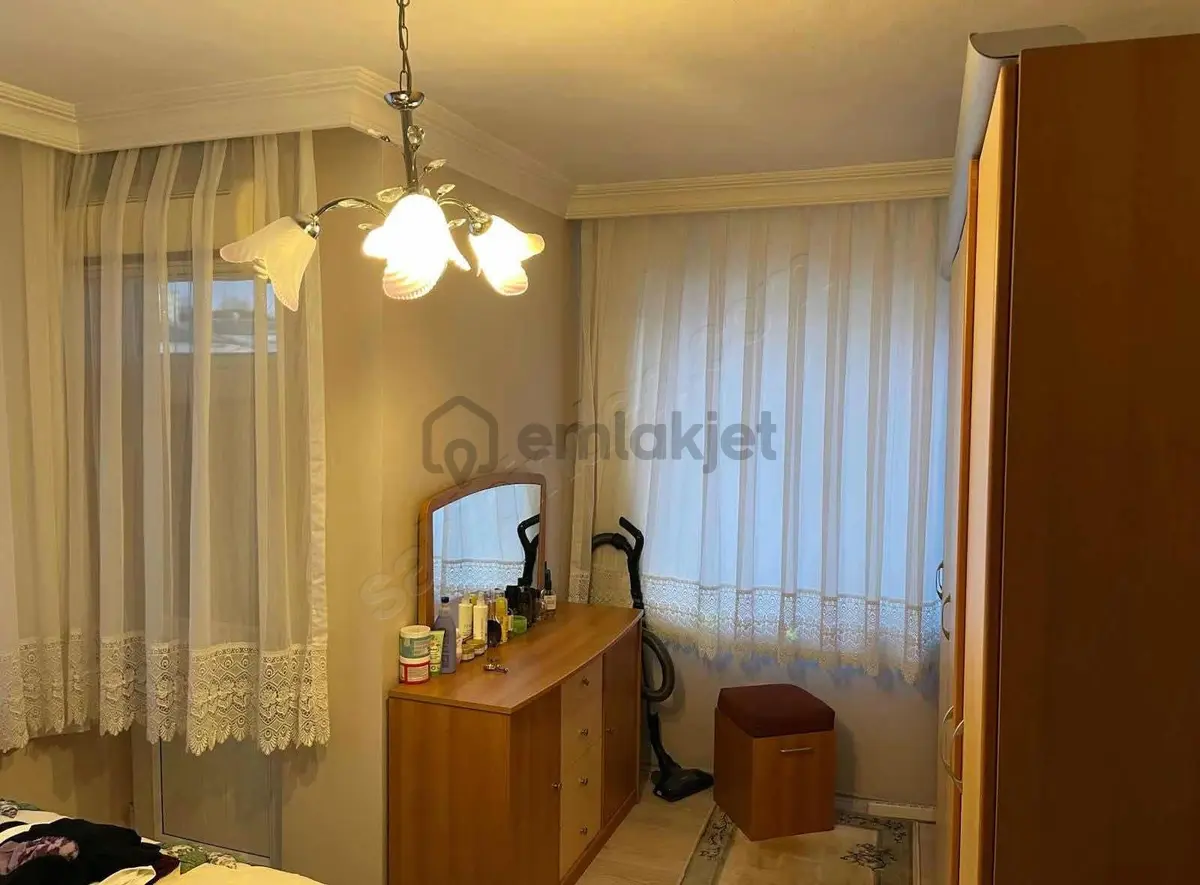3+1 3. Kat Masrafsız 145 M2 Daire - 13