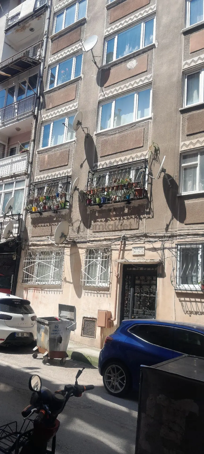 Manzaralı Balkonlu Sonkat D.gaz Sobalı Satılık Dairee - 33