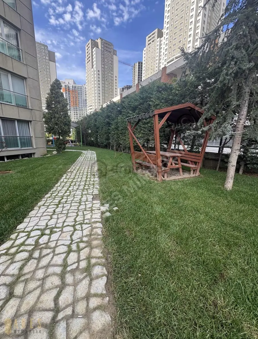Aresten Metrobüse 8 Dk Yürüme Mesafesinde Eşyalı Daire - 2