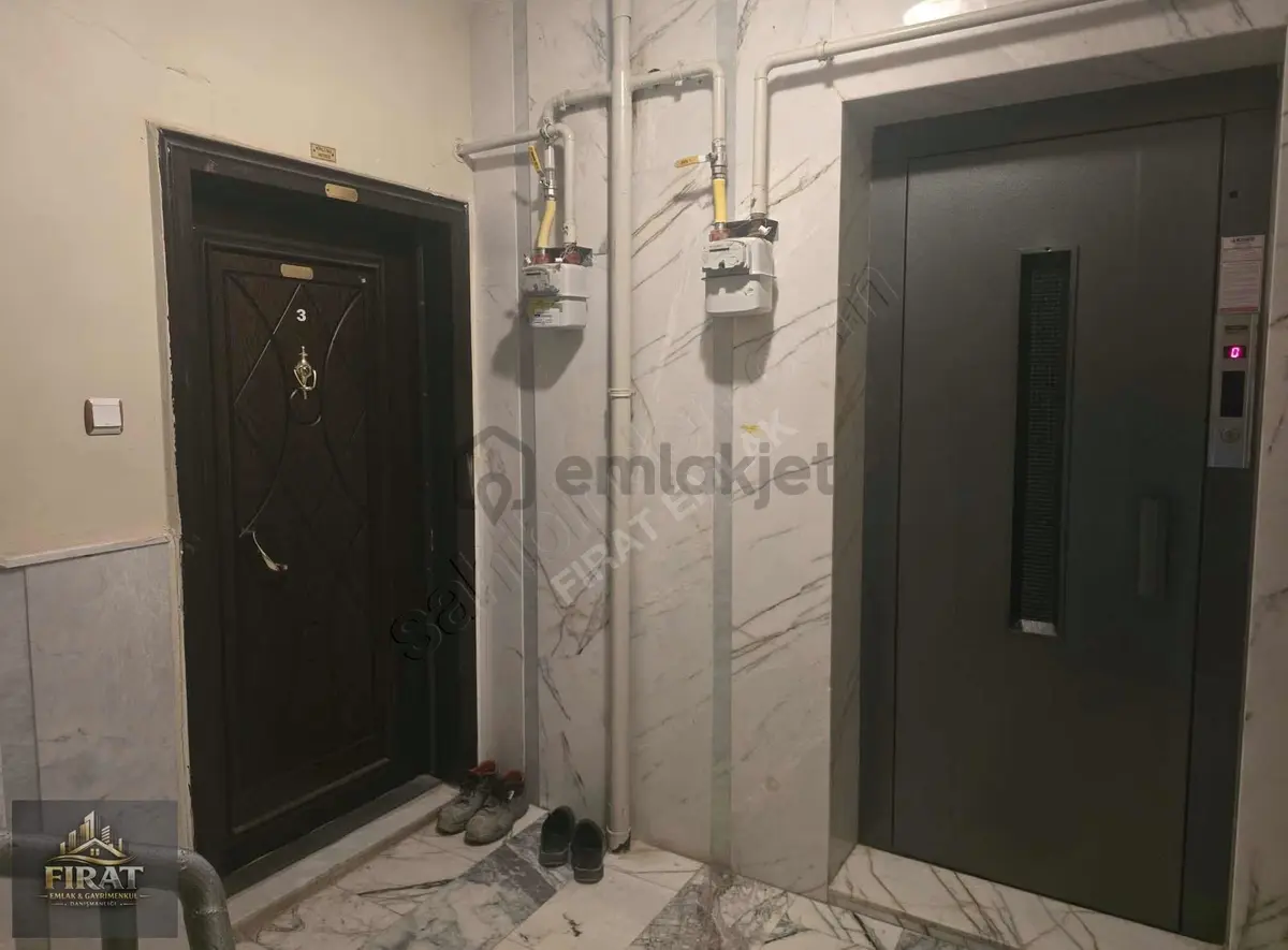 Abdullahpaşa'da Satılık 3+1 Daire, 175m², Merkezi Konum - 27