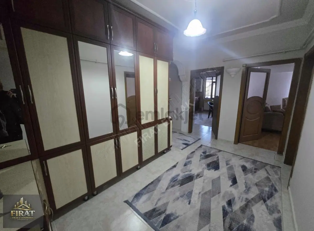 Abdullahpaşa'da Satılık 3+1 Daire, 175m², Merkezi Konum - 33