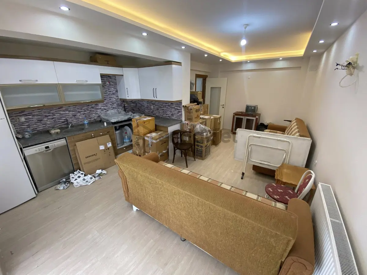 Şirinevlerde 2+1 Site İçi Satılık Daire - 11