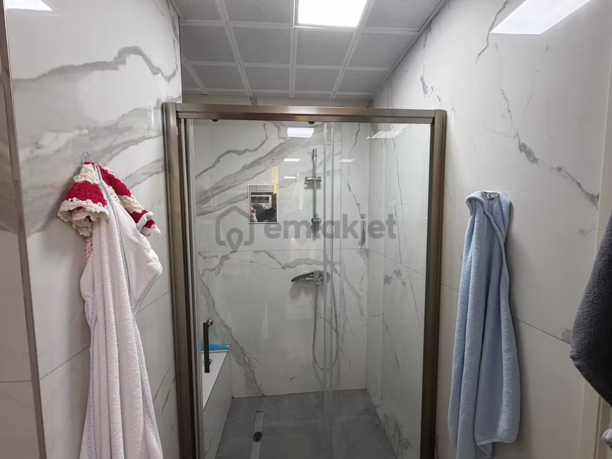 Barış'tan Site İçerisinde Özel Olarak Dizayn Edilmiş Lüks 4+1 - 15