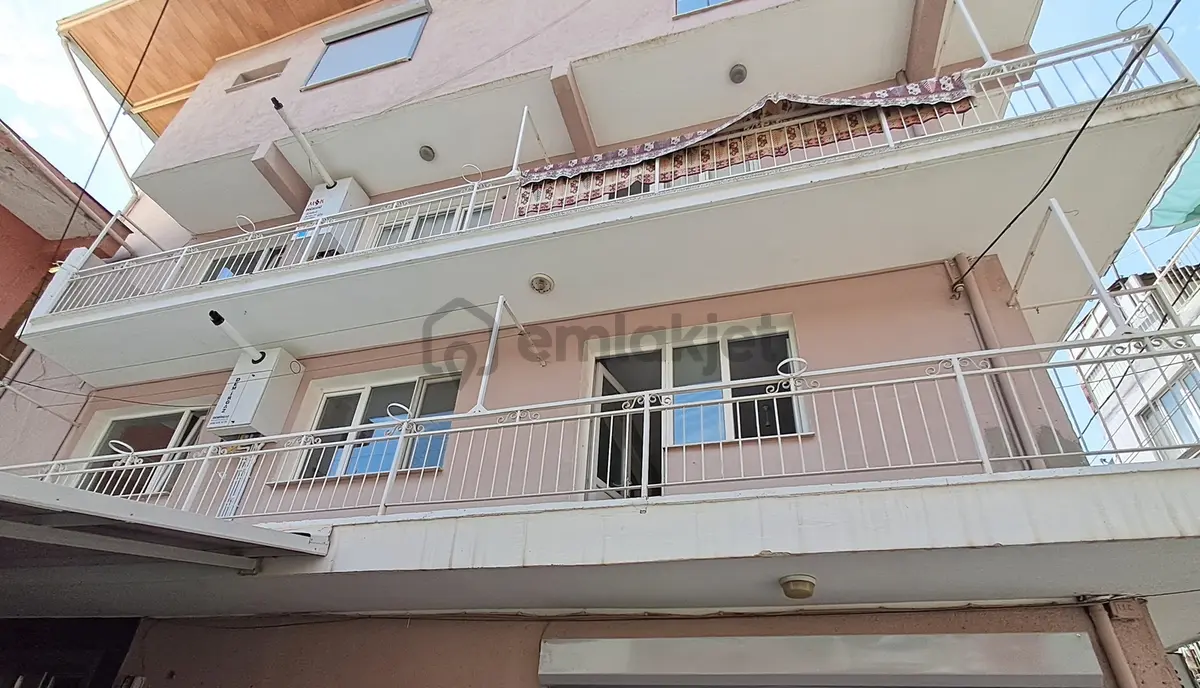 Bayraklı Tepekule Mah. 3+1 Kiralık Daire - 5