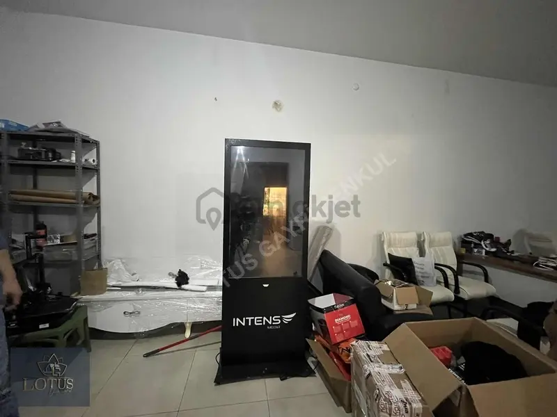 Boğazova Caddesinde Devren Tam Donanımlı Tatlıcı 180 M2 İşyeri - 18