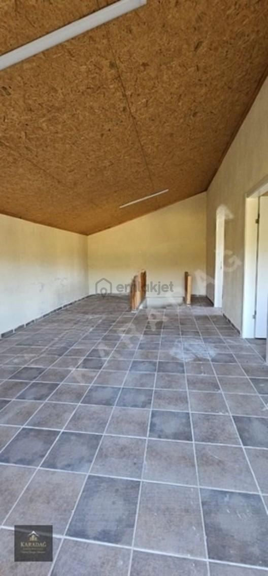 Acil! 1950 M² Arsa İçerisinde 2 Katlı Müstakil Ev Yola Cephe - 21