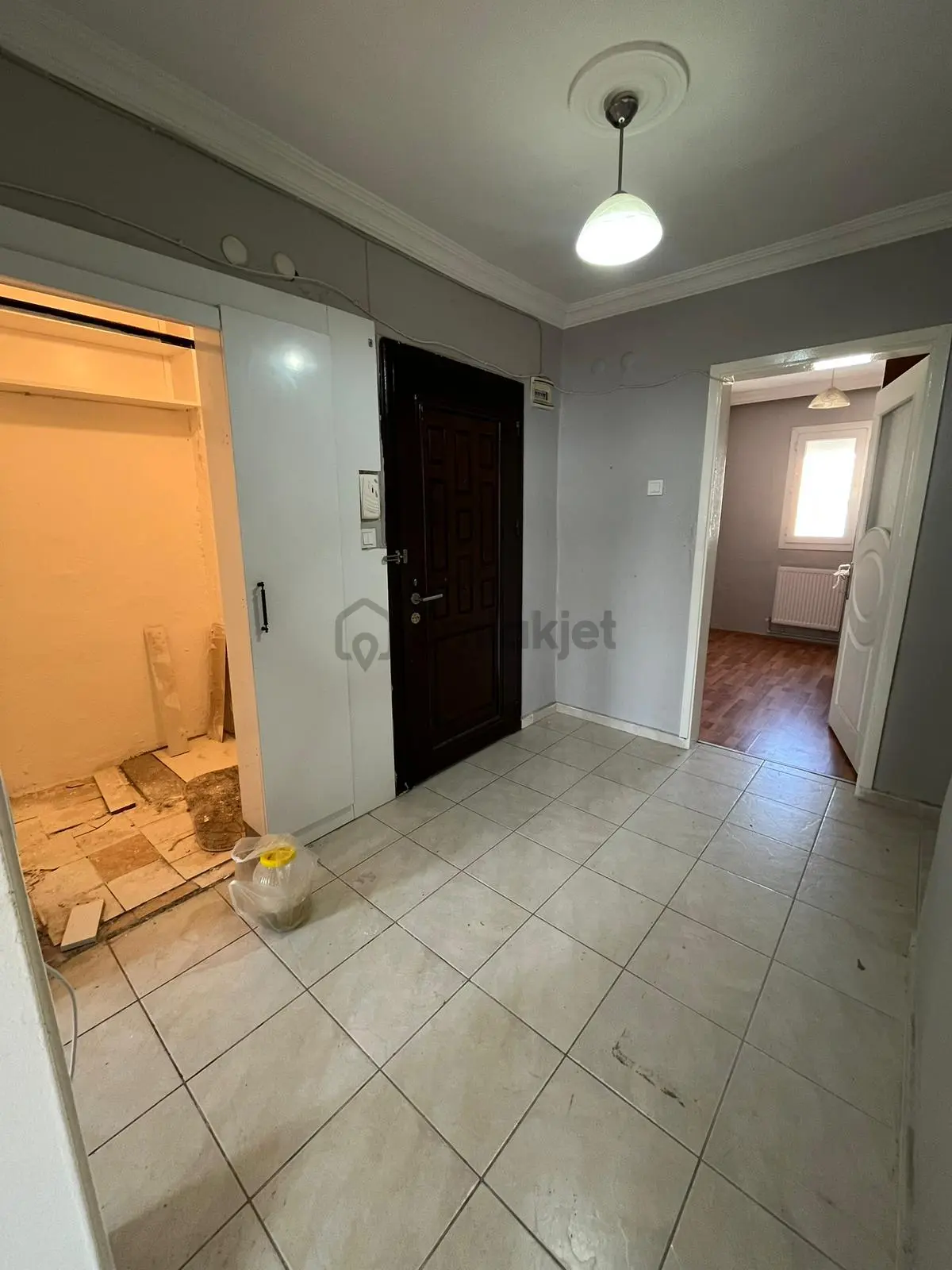 Yurtoğlunda 5. Kat Kiralık Bakımlı Doğalgazlı Daire - 24