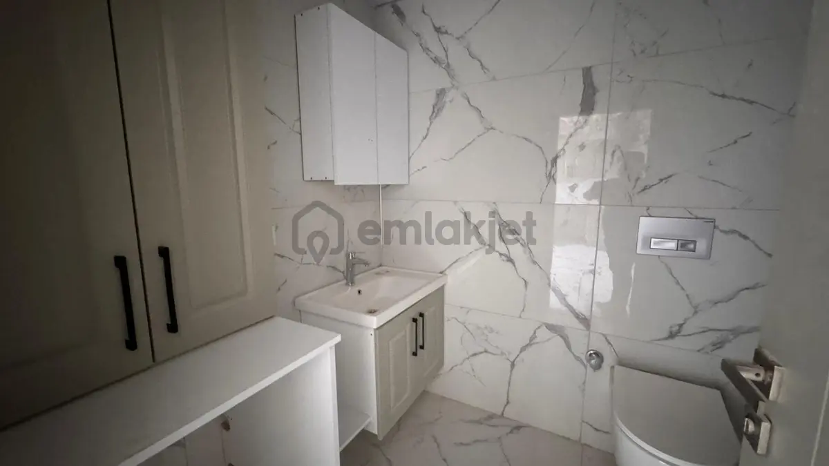 Ayaş'ta Deniz Manzaralı Satılık 1+1 Daire - 18
