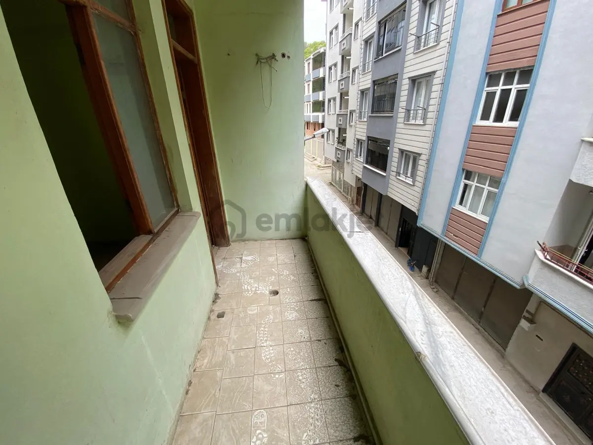Trabzon Araklı Merkez'de Satılık Daire - 15