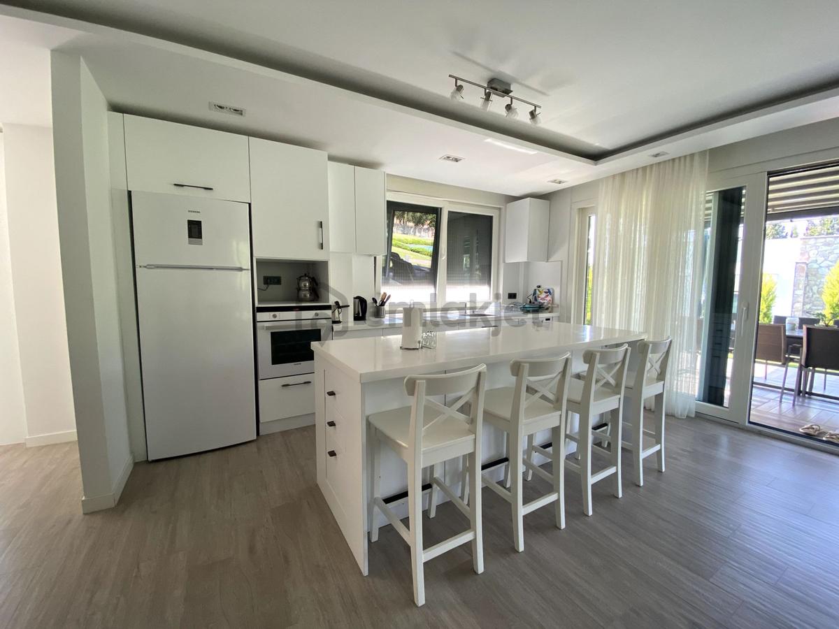 Yalıkavak Villa 4+1 Havuzlu, Bahçeli Site İçerisinde - 17