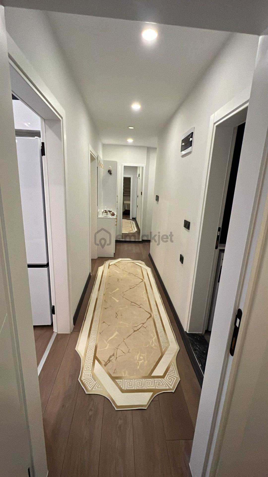 Havuzlu Site İçerisinde Full Eşyalı 2+1 Lüks Daire - 26