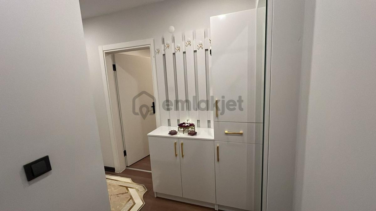 Havuzlu Site İçerisinde Full Eşyalı 2+1 Lüks Daire - 23