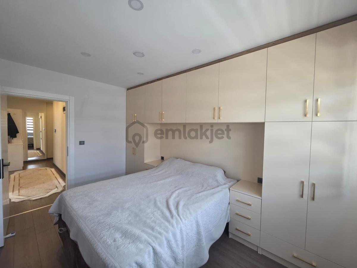 Havuzlu Site İçerisinde Full Eşyalı 2+1 Lüks Daire - 6