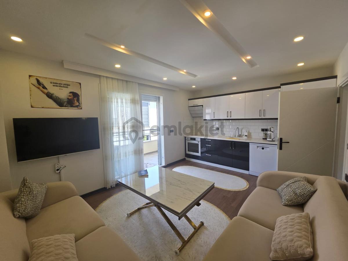 Havuzlu Site İçerisinde Full Eşyalı 2+1 Lüks Daire - 4