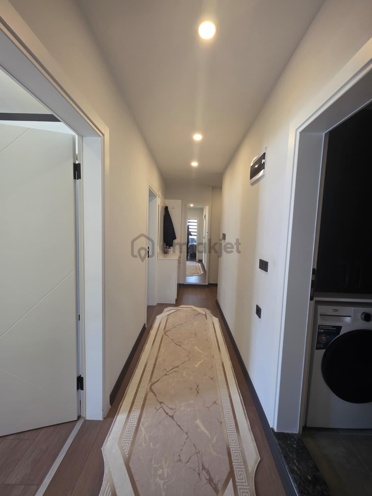Havuzlu Site İçerisinde Full Eşyalı 2+1 Lüks Daire - 11
