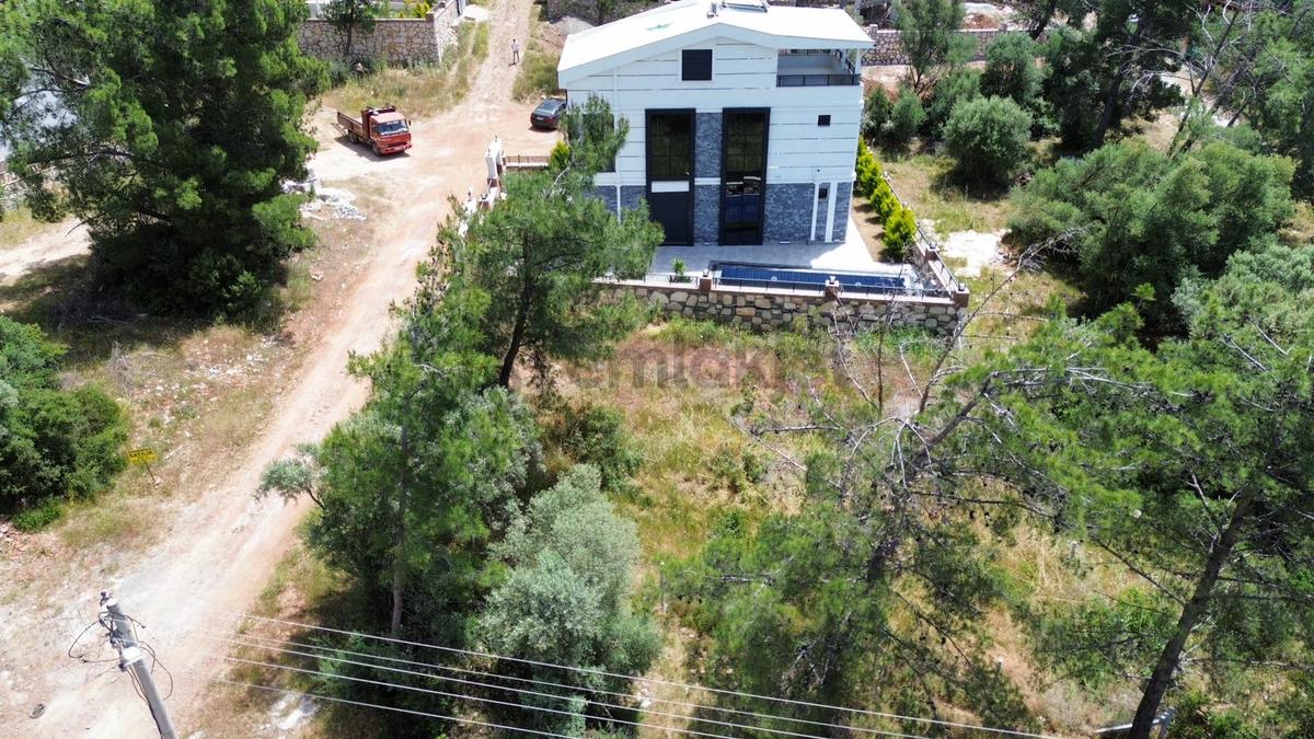Merkezi Konumlu İmarlı Villa Arsası - 14