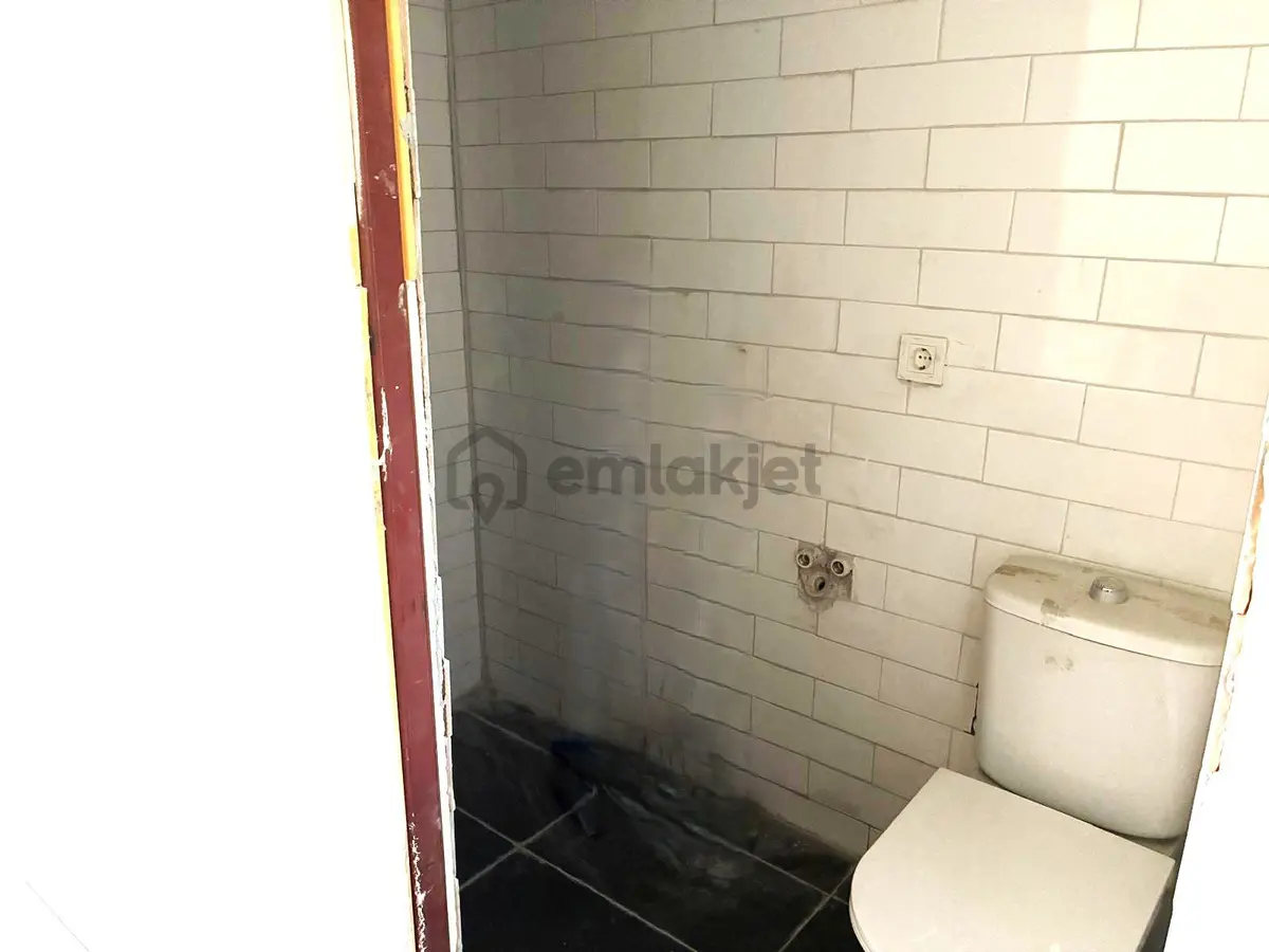 Foça Kozbeyli'de Yol Cepheli Satılık Tarla - 21