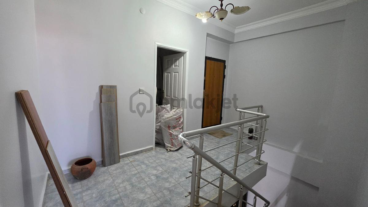 D.kent Ana Cadde Üzeri Satılık Dubleks Son Kat Daire - 23