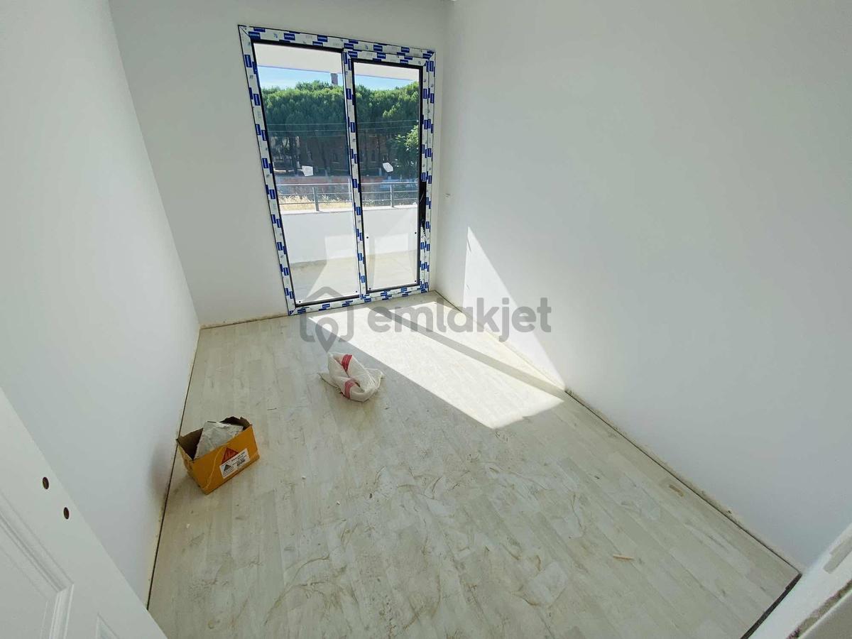 Prestijden Ara Kat Asansörlü Hastaneye Yakın 2+1 Daire - 13