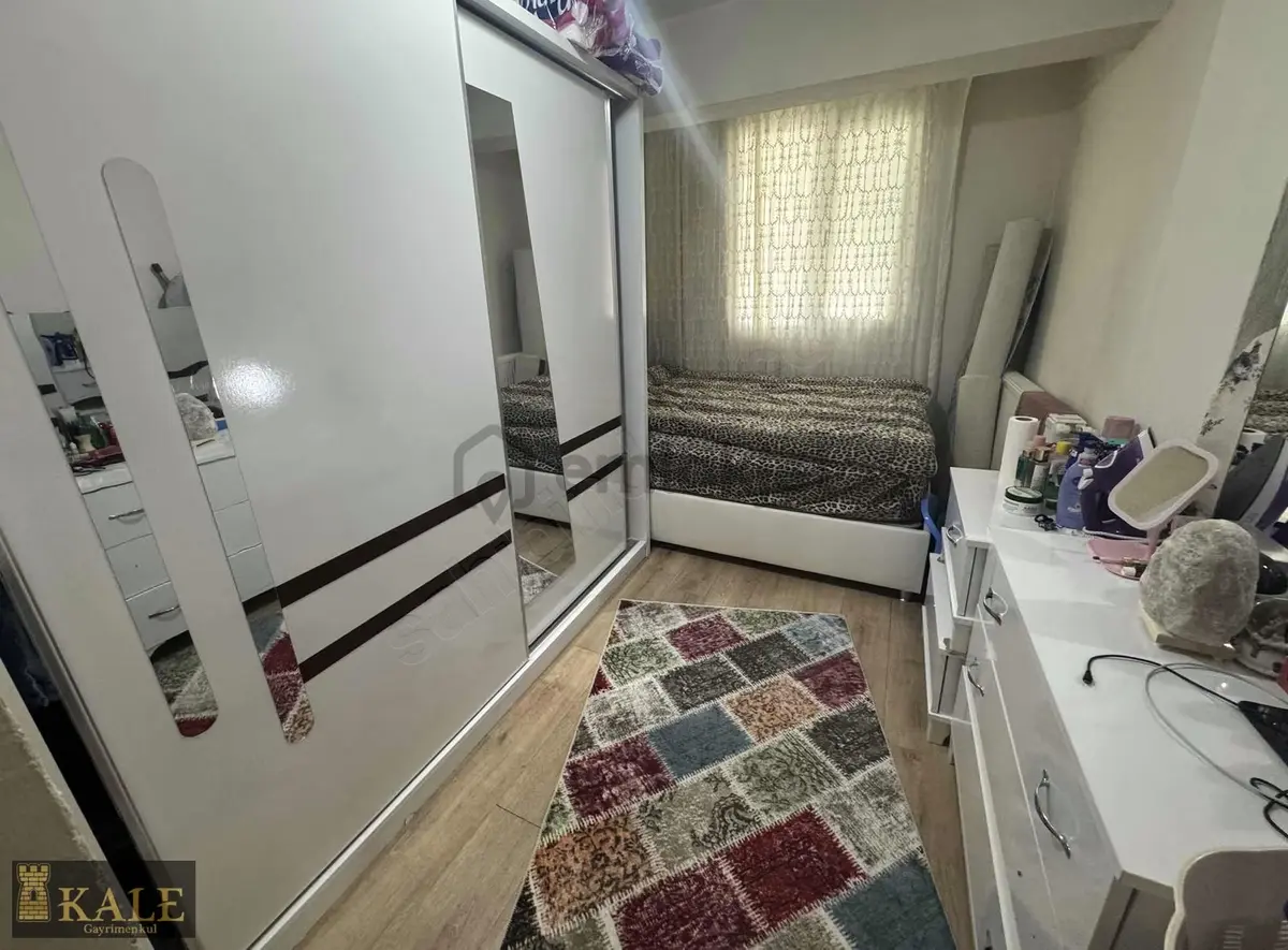 Kale'den Adliye Meydanında Satılık Daire - 14