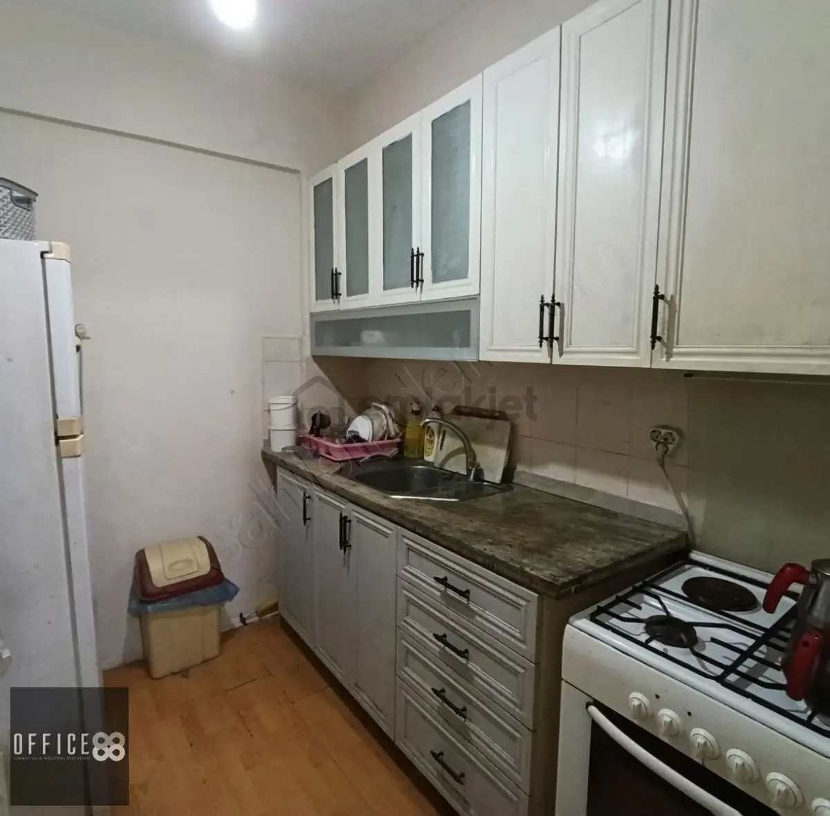 Şirinyer Menderes Caddesinde Satılık 2+1 Daire - 9