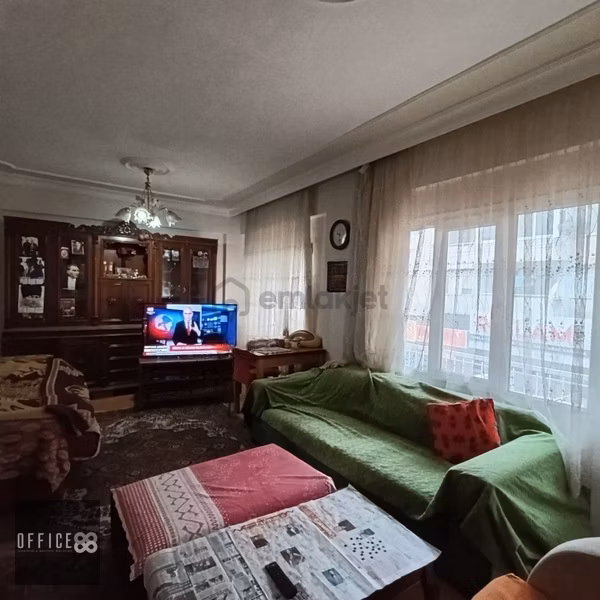 Şirinyer Menderes Caddesinde Satılık 2+1 Daire - 11