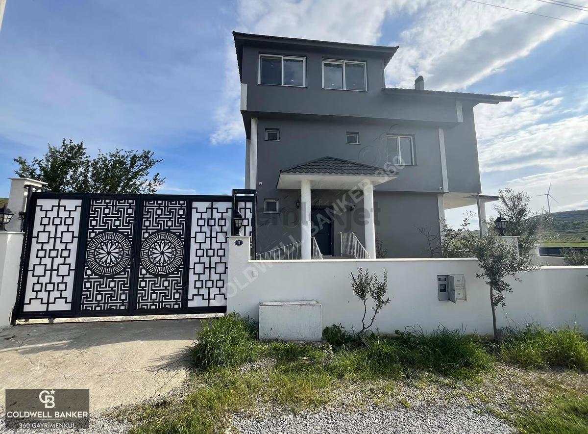 Seferihisar Düzce'de 451m² Arsa İçinde 5+1 Triplex Villa - 4