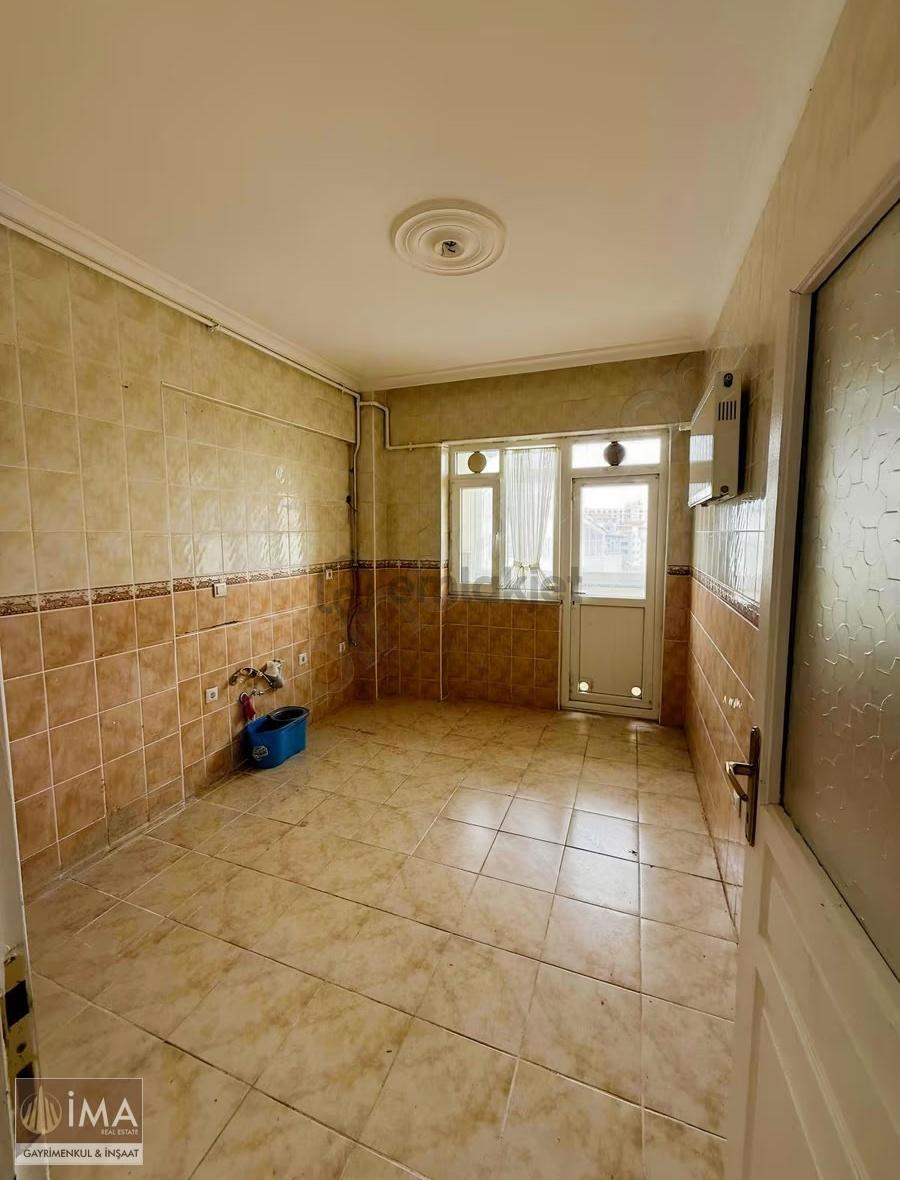 İma'dan Başakşehirin Göbeğinde 2+1 Kiralık (120m2) Daıre - 22