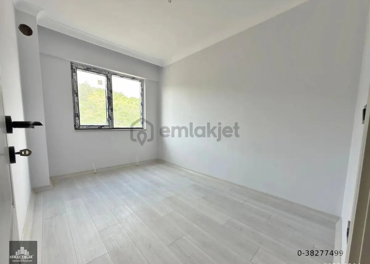 Çankaya Bademlidere’de Satılık 2+1 Amerikan Mutfak Daire - 13