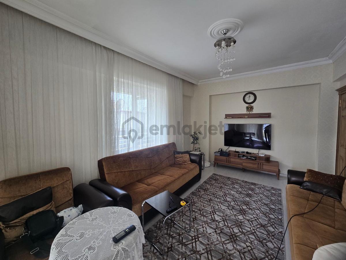 Satılık Ferrah Bakimli 3+1 Daire - 22